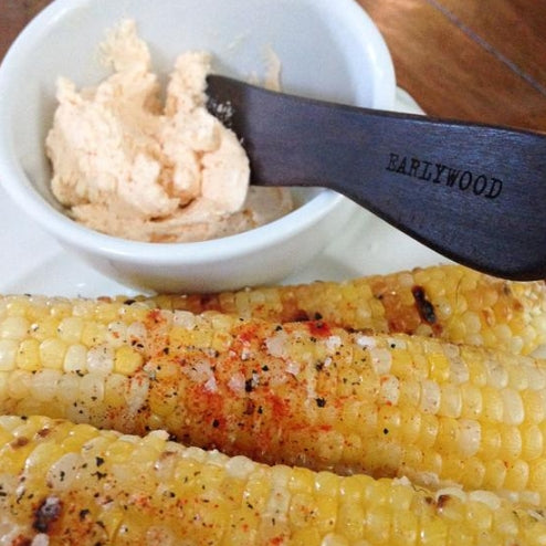 Grilled Sweet Corn with Chile and Lime Butter