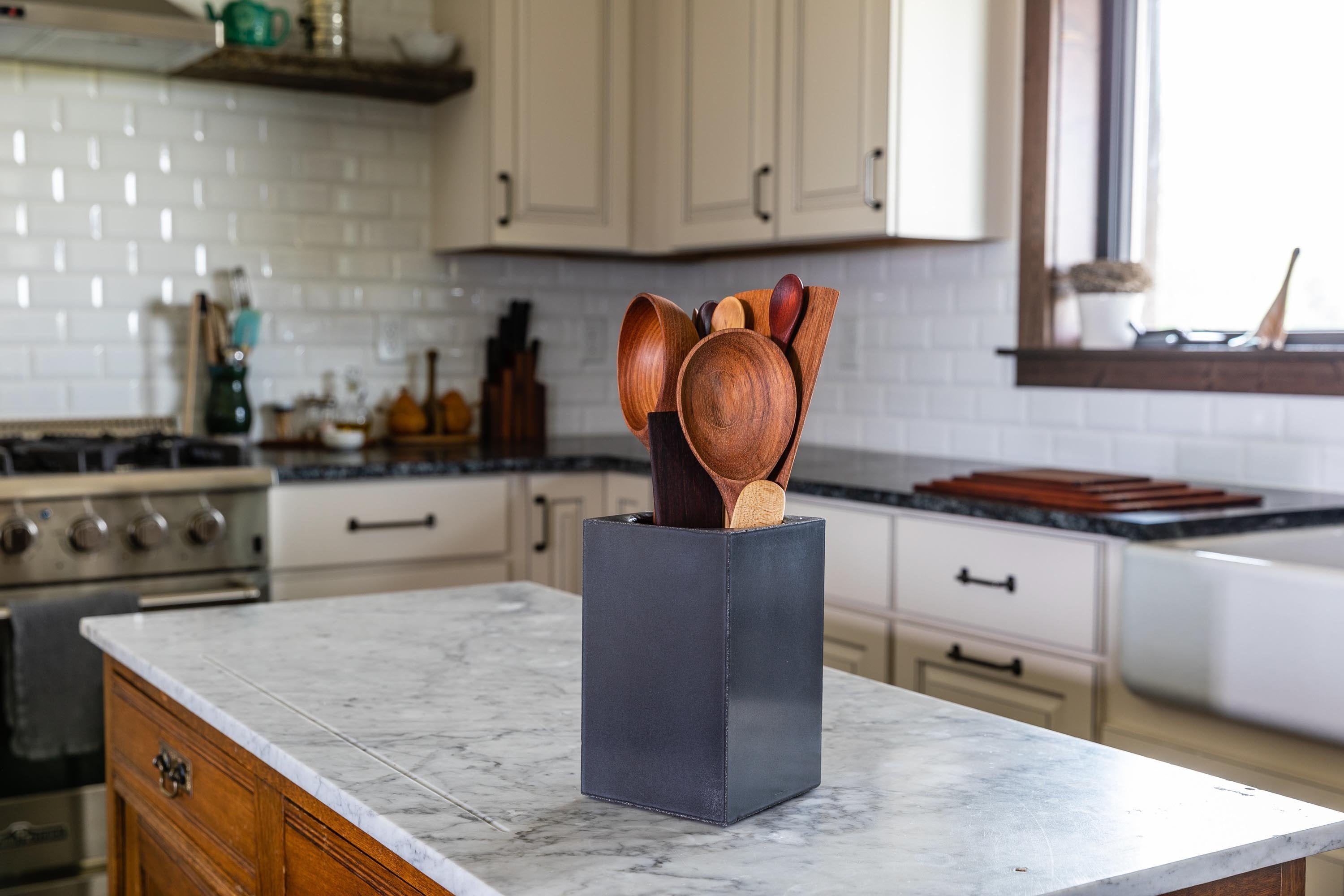 Utensil holder hot sale for countertops